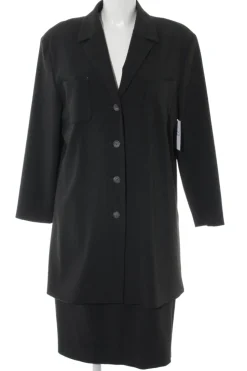 Kostüm                            Größe                40