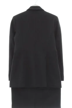 Kostüm                            Größe                38