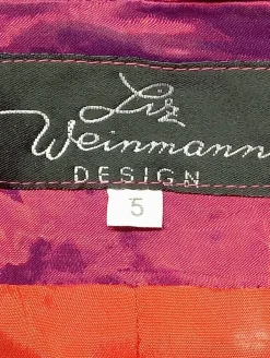 Kostüm                            Größe                42