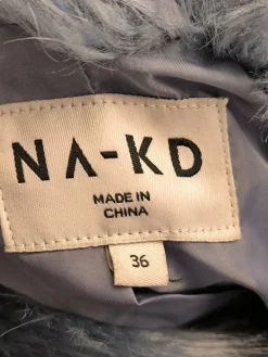 Kunstfellmantel                            Größe                36