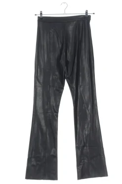 Kunstlederhose                            Größe                32