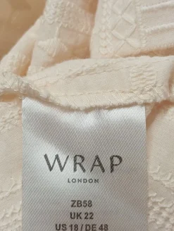 Kurzarm-Bluse Größe 48