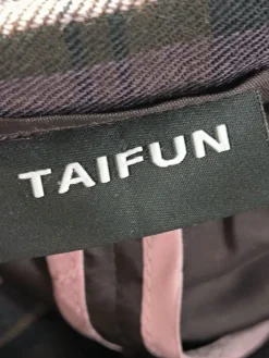 Kurz-Blazer                            Größe                44