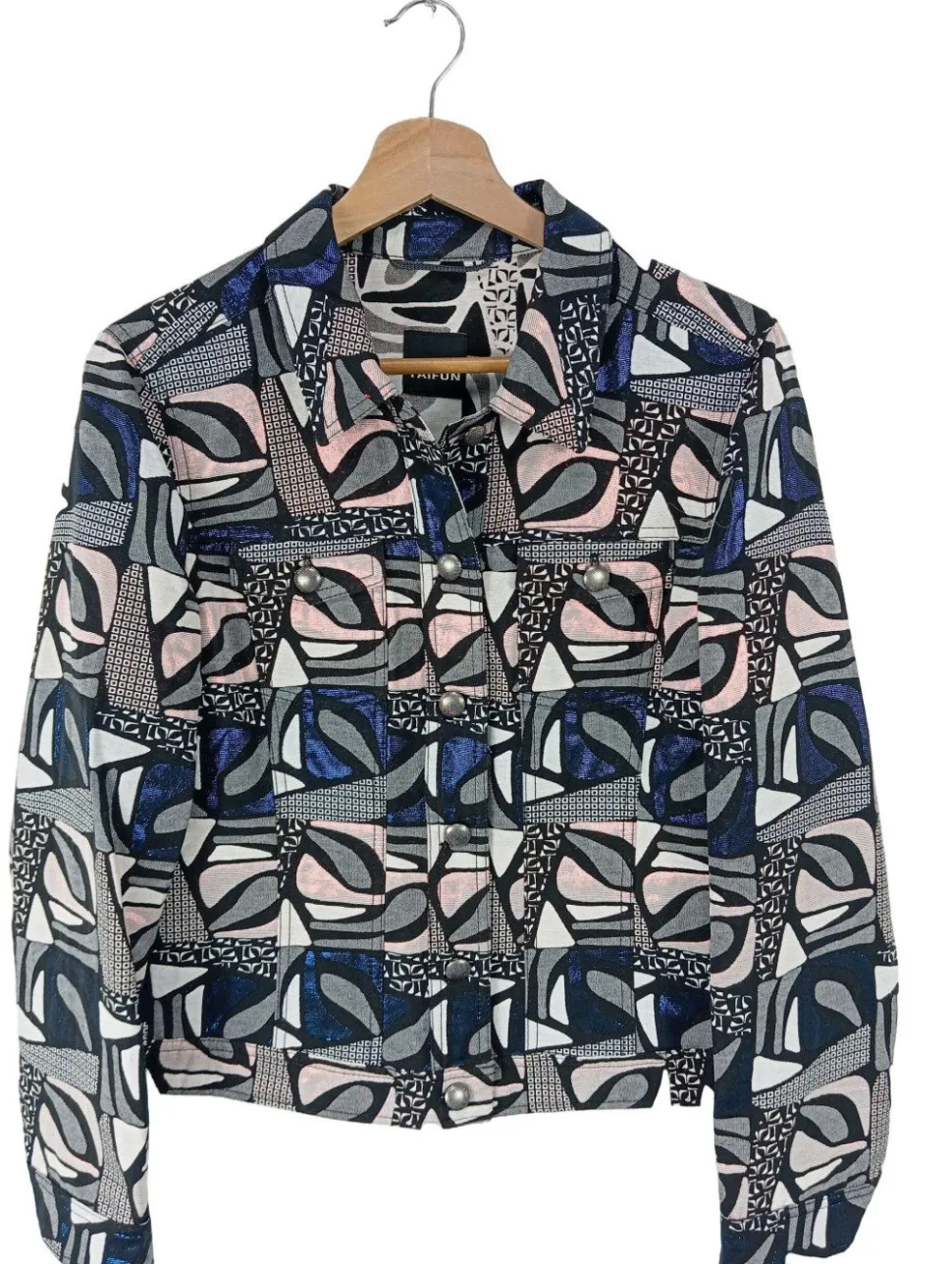 Kurz-Blazer Größe 38