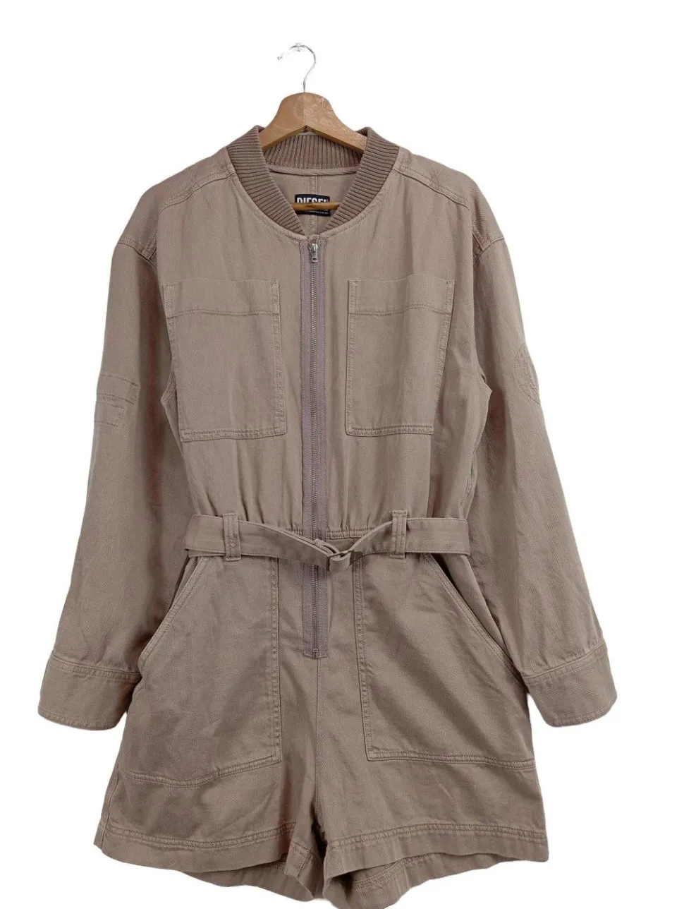 Kurzer Jumpsuit Größe 36