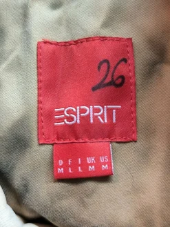 Kurzjacke                            Größe                38