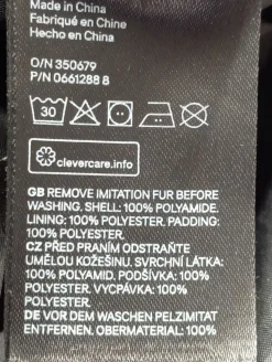 Kurzjacke Größe 32