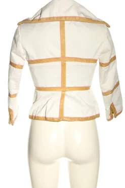 Kurzjacke                            Größe                40