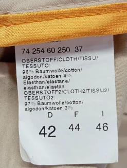 Kurzmantel                            Größe                42