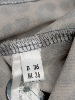 Kurzmantel                            Größe                36