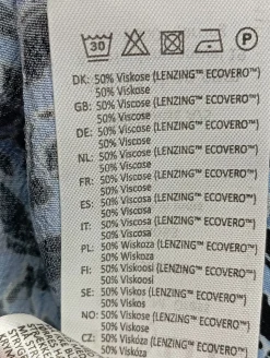 Langarmkleid                            Größe                38