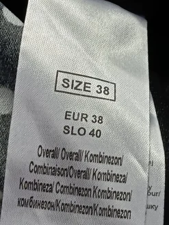 Langer Jumpsuit Größe 38