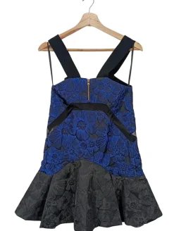 Minikleid                            Größe                32