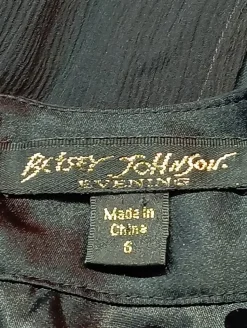 Neckholderkleid                            Größe                38