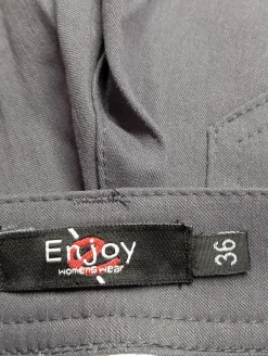 Röhrenhose Größe 36