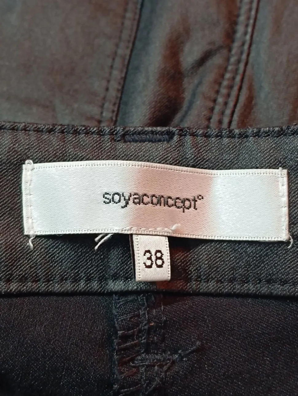 Röhrenhose Größe 38