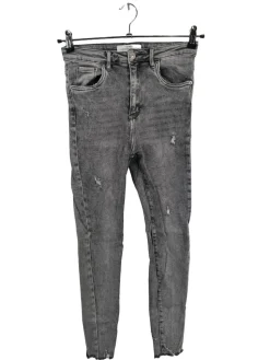 Röhrenjeans                            Größe                38
