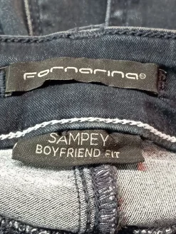 Röhrenjeans                            Größe                38