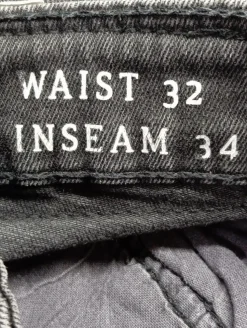 Röhrenjeans Größe 42