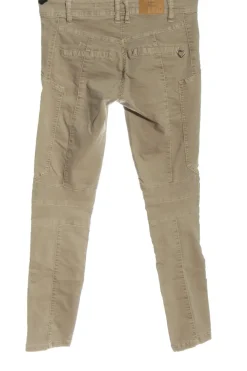 Röhrenjeans                            Größe                32