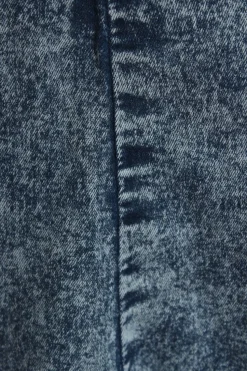 Röhrenjeans Größe 34