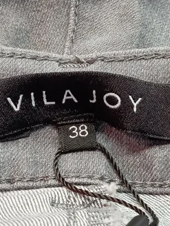 Röhrenjeans Größe 38