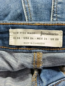 Röhrenjeans                            Größe                36