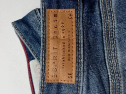 Röhrenjeans                            Größe                36