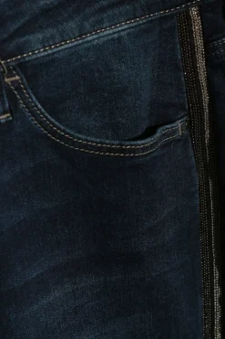 Röhrenjeans Größe 38