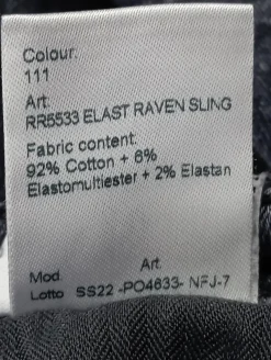 Röhrenjeans Größe 38