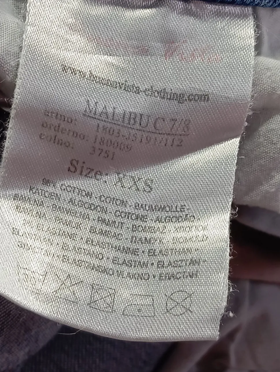 Röhrenjeans Größe 32