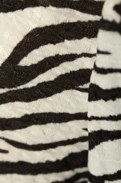 Schlupf-Bluse                            Größe                38