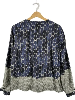 Schlupf-Bluse                            Größe                40