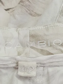 Shorts                            Größe                42