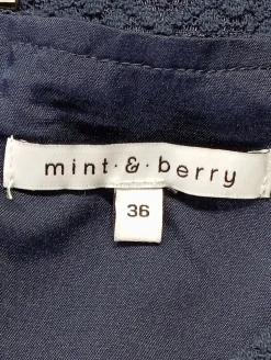 Spitzenbluse Größe 36