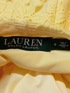 Spitzenkleid                            Größe                38