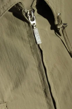 Sportweste                            Größe                44