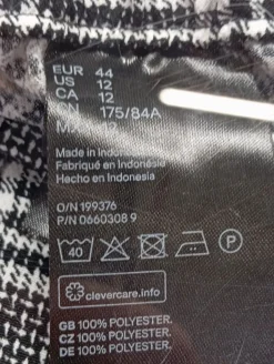 Stoffhose                            Größe                44