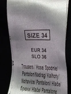 Stoffhose                            Größe                34
