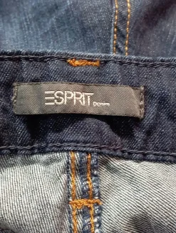 Straight-Leg Jeans                            Größe                38