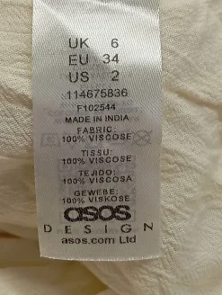 Strandbekleidung Größe 34