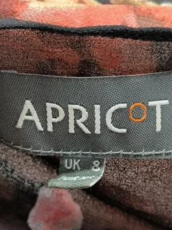 Strandbekleidung                            Größe                34