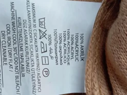 Strickjacke                            Größe                38