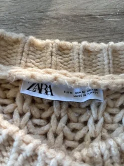 Strickjacke                            Größe                38