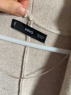 Strickjacke                            Größe                34