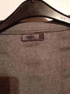 Strickjacke                            Größe                38