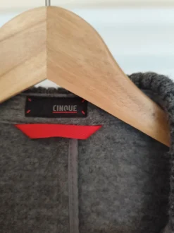 Strickjacke                            Größe                42