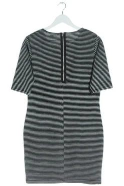 Strickkleid                            Größe                40