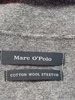 Strickkleid                            Größe                38