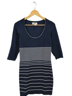 Strickkleid                            Größe                38